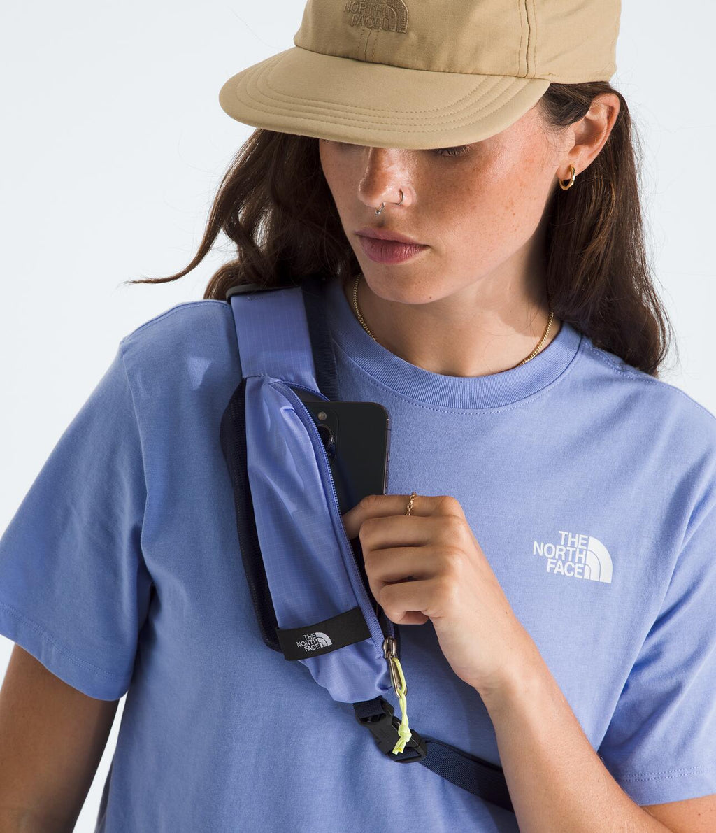 Mochila Borealis Sling Azul Unisex The North Face