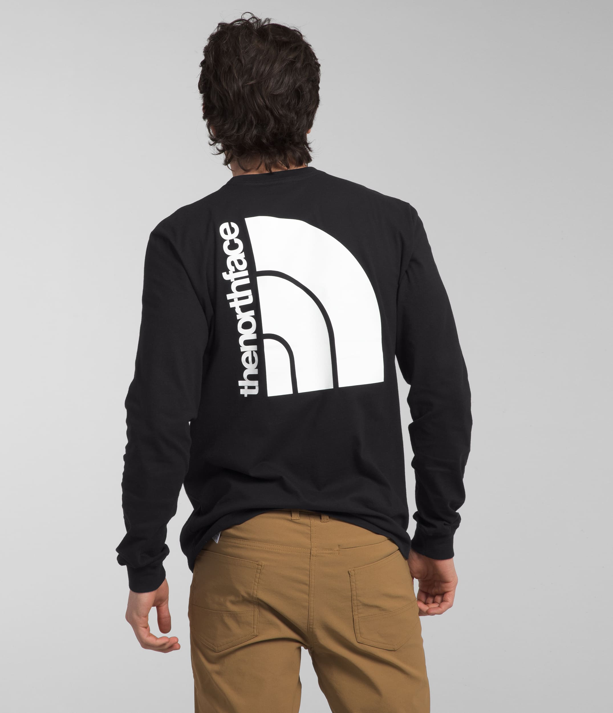Camiseta L/S Jumbo Half Dome Tee Negra Hombre The North Face - imagen 2