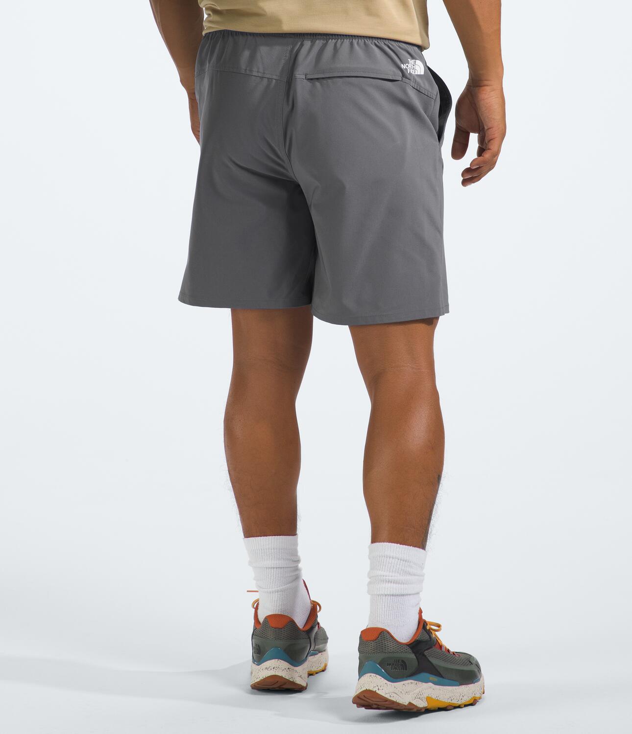 Pantaloneta Wander Short 2.0 Gris Hombre The North Face - imagen 2