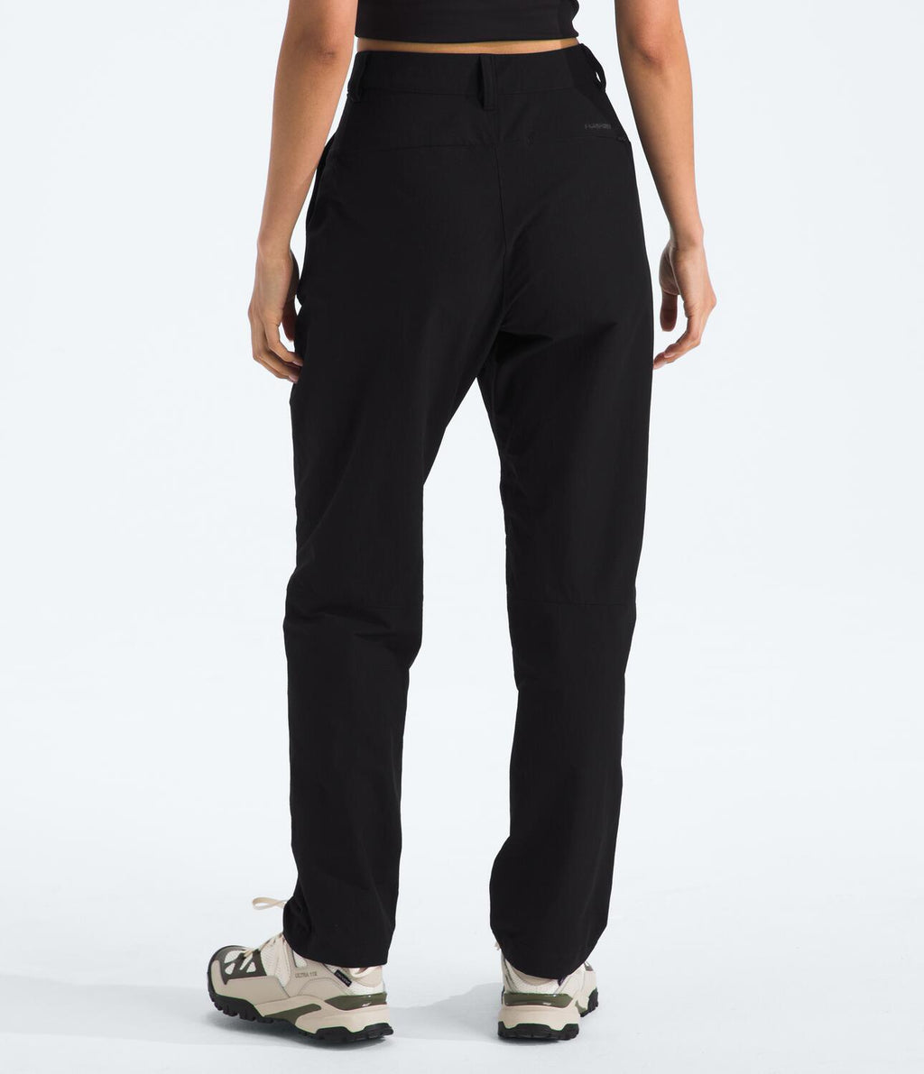 Pantalón Basin Pant Negro Mujer The North Face