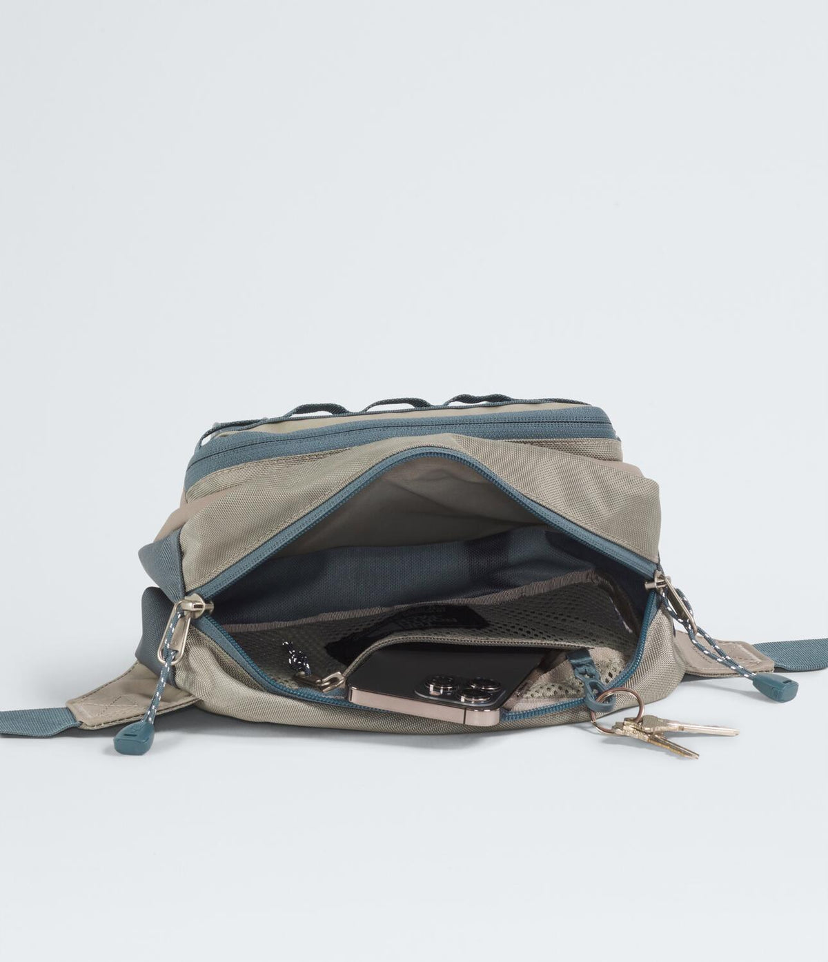 Riñonera Base Camp Lumbar Gris Unisex The North Face